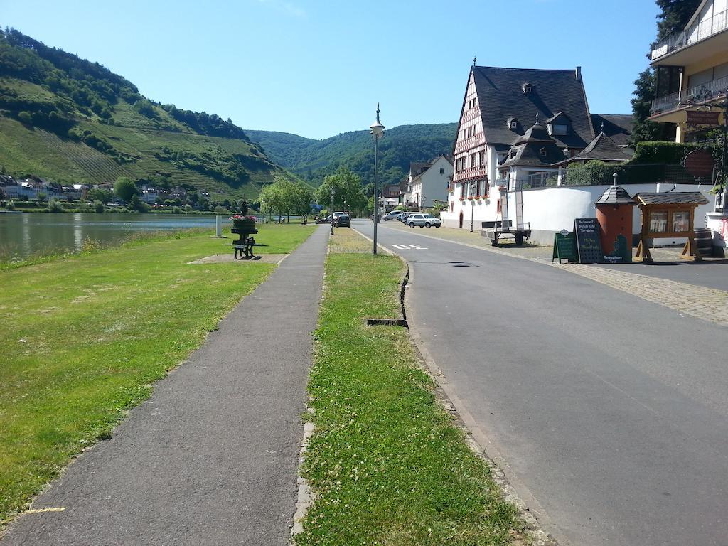 Ferienhaus An der Mosel Zell Exterior foto