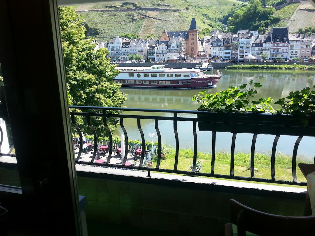 Ferienhaus An der Mosel Zell Exterior foto