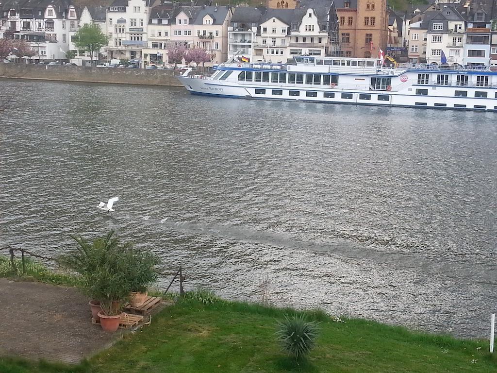Ferienhaus An der Mosel Zell Zimmer foto